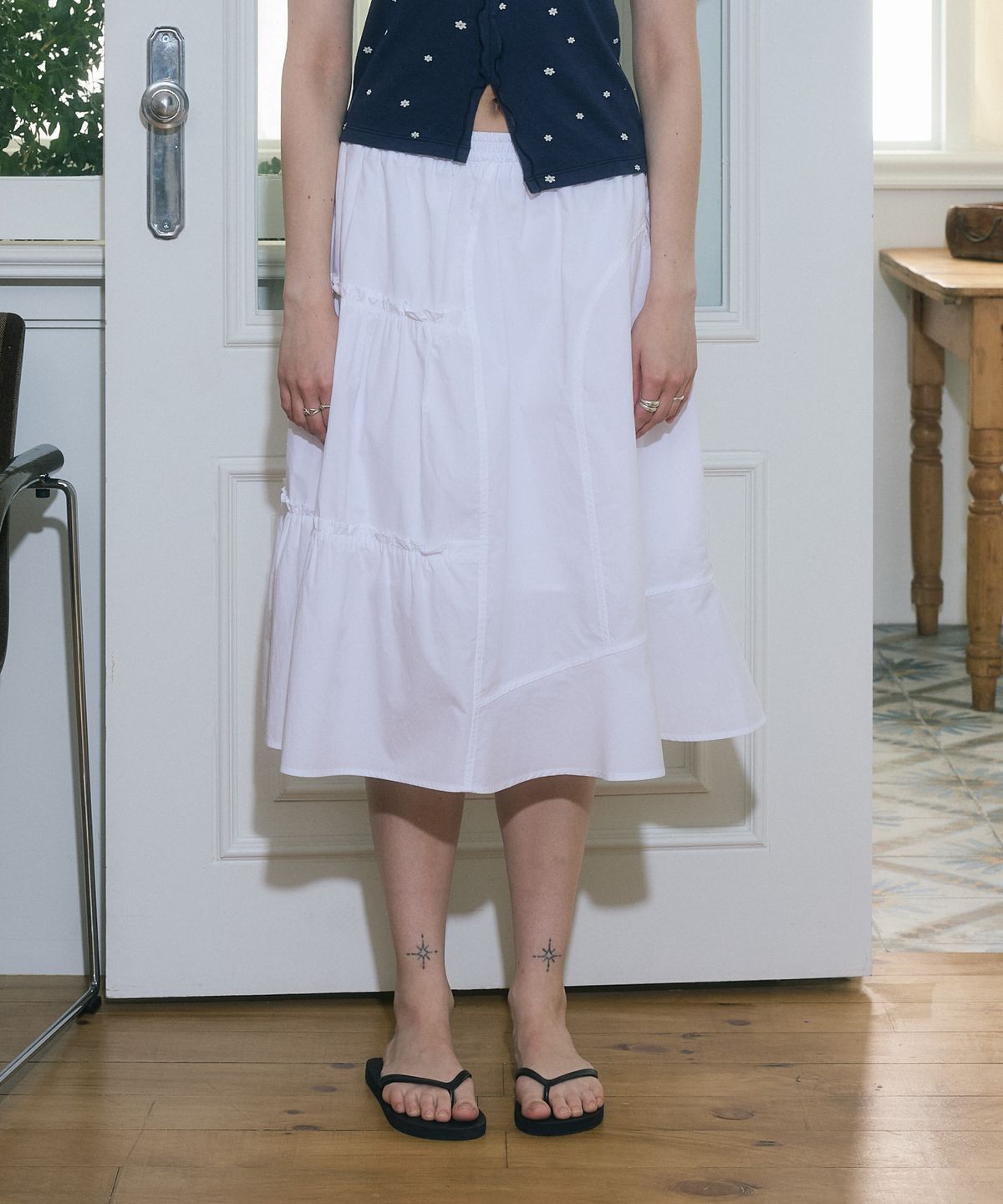 아페이즈(APAISE) [투웨이] Cancan Shirring Long Skirt(White)