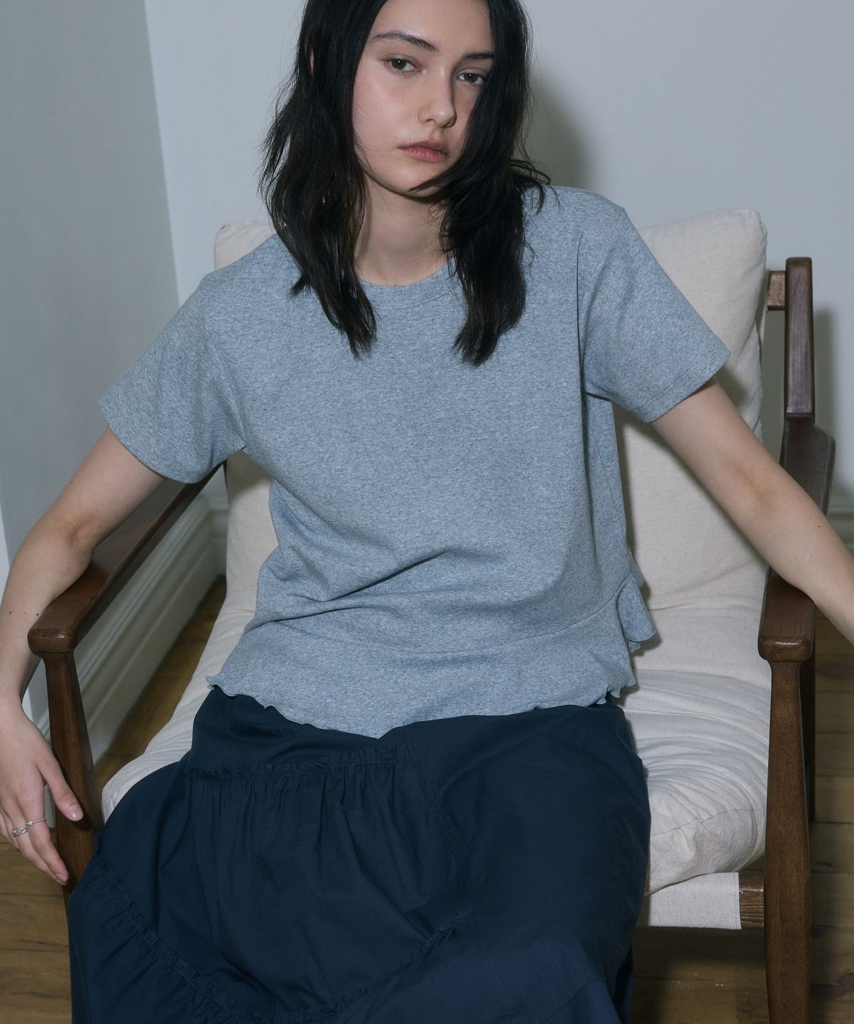 아페이즈(APAISE) Modal Unbalance Layered T-Shirt(Melange Gray)