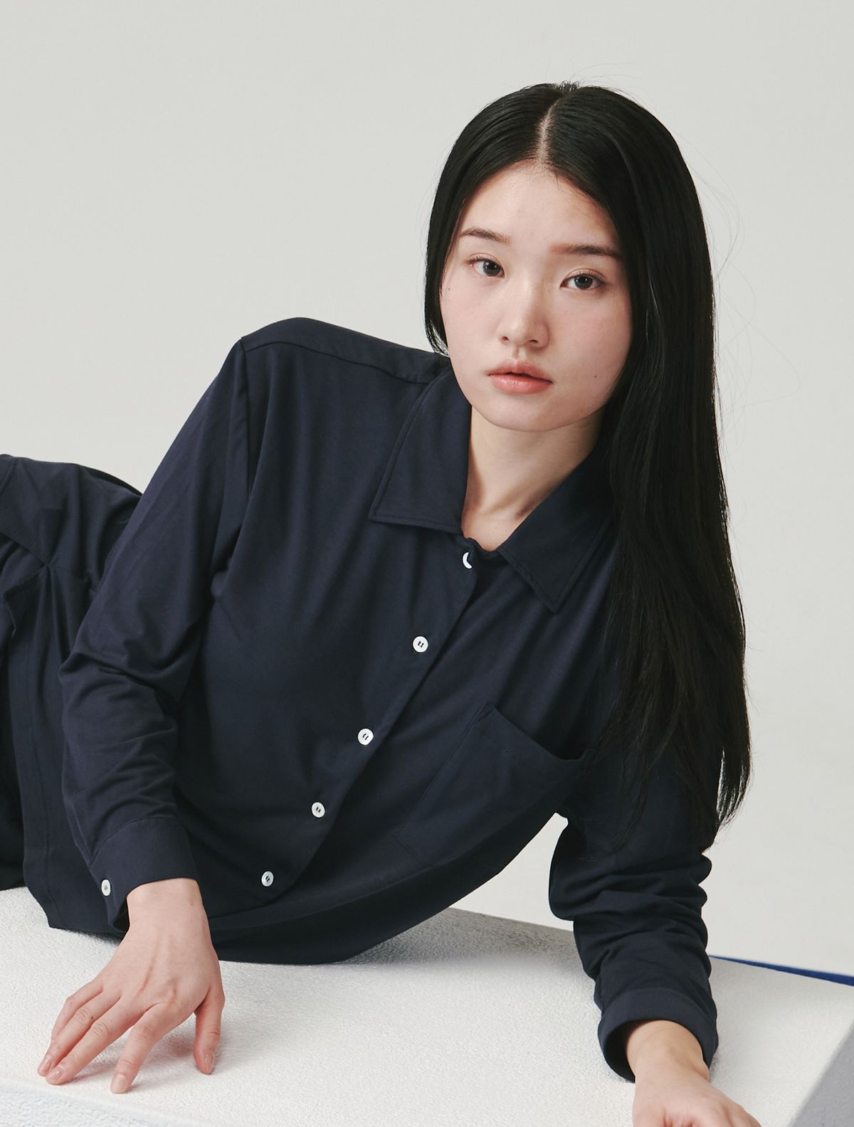 바디블루(BODY BLUE) [SUM;T(숨트:캡내장)] 소프트 모달 노브라 셔츠 캡내장