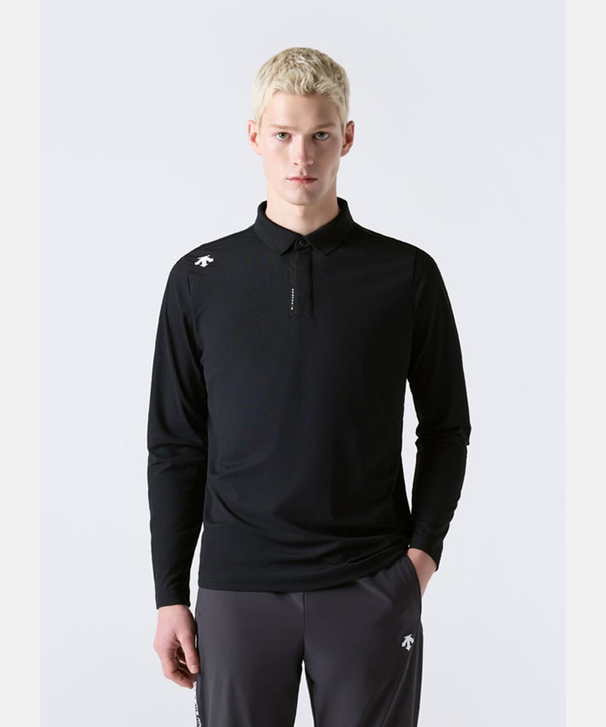 데상트(DESCENTE) 남성 원포인트 폴로 긴팔 티셔츠 블랙 SR321TPL71