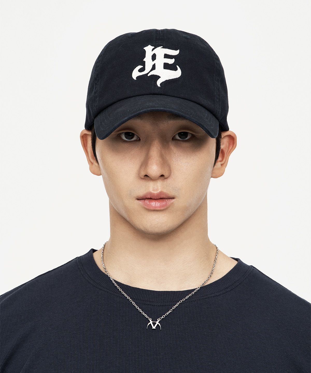 제이엘브(JELEVE) 빅엠블럼 체인자수 볼캡 3color