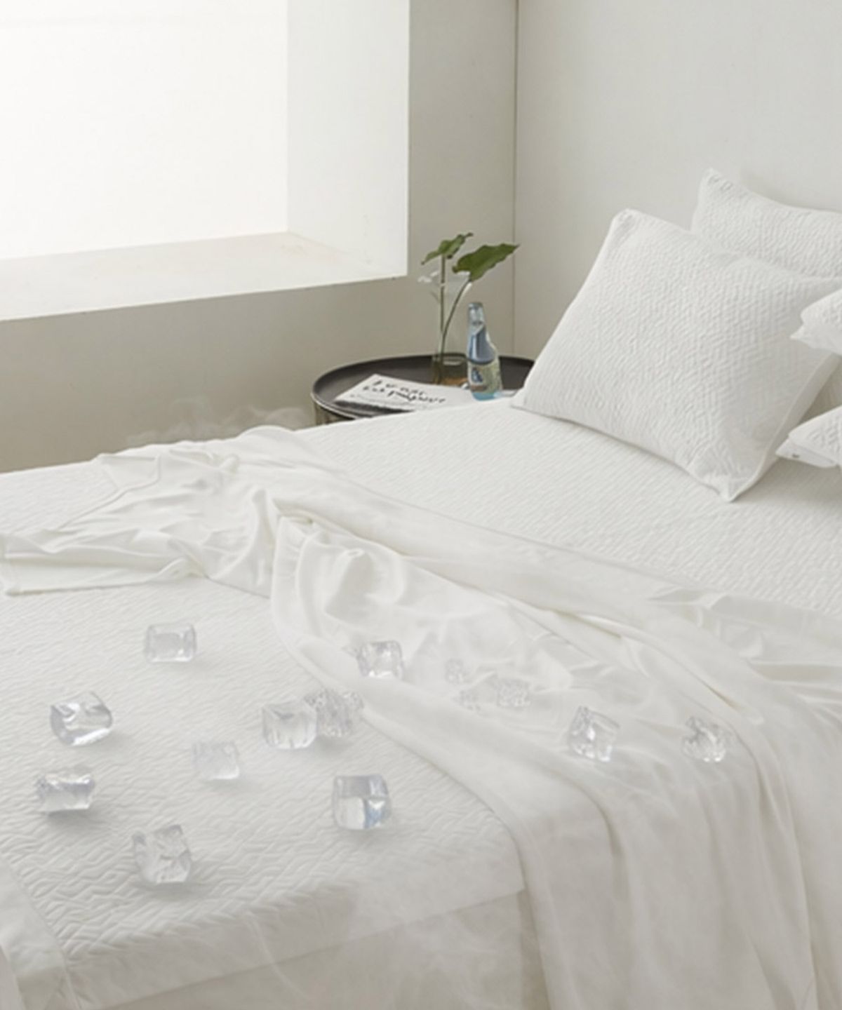 샤이닝홈(SHININGHOME) 샤르르 썸머쿨 3D 메쉬 냉감 논슬립 밴딩 침대패드 EK