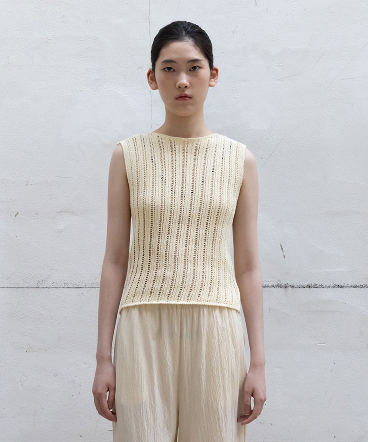 모노크롬(MONOCHROME) ellie crochet top