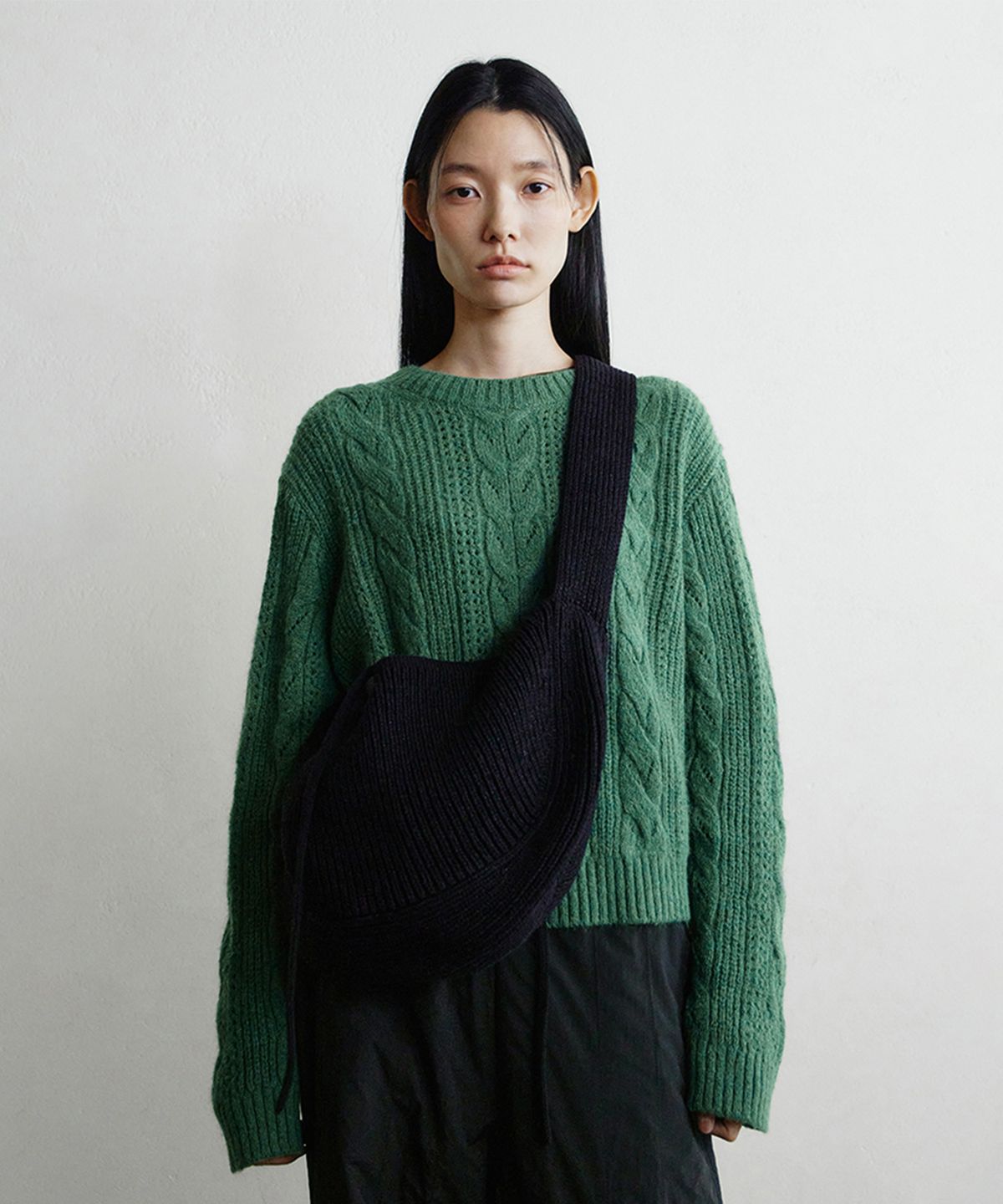 모노크롬(MONOCHROME) picker knit bag (black)