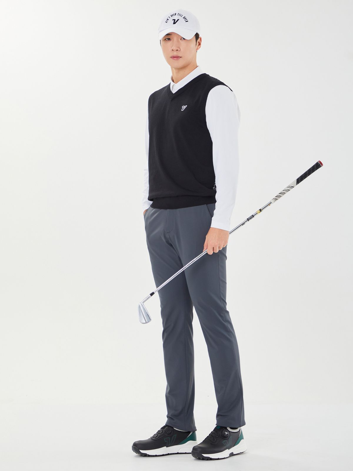 볼빅 골프웨어(VOLVIK GOLFWEAR) 남성 골프 트리코트 레귤러핏 팬츠 VMPTP201_DG