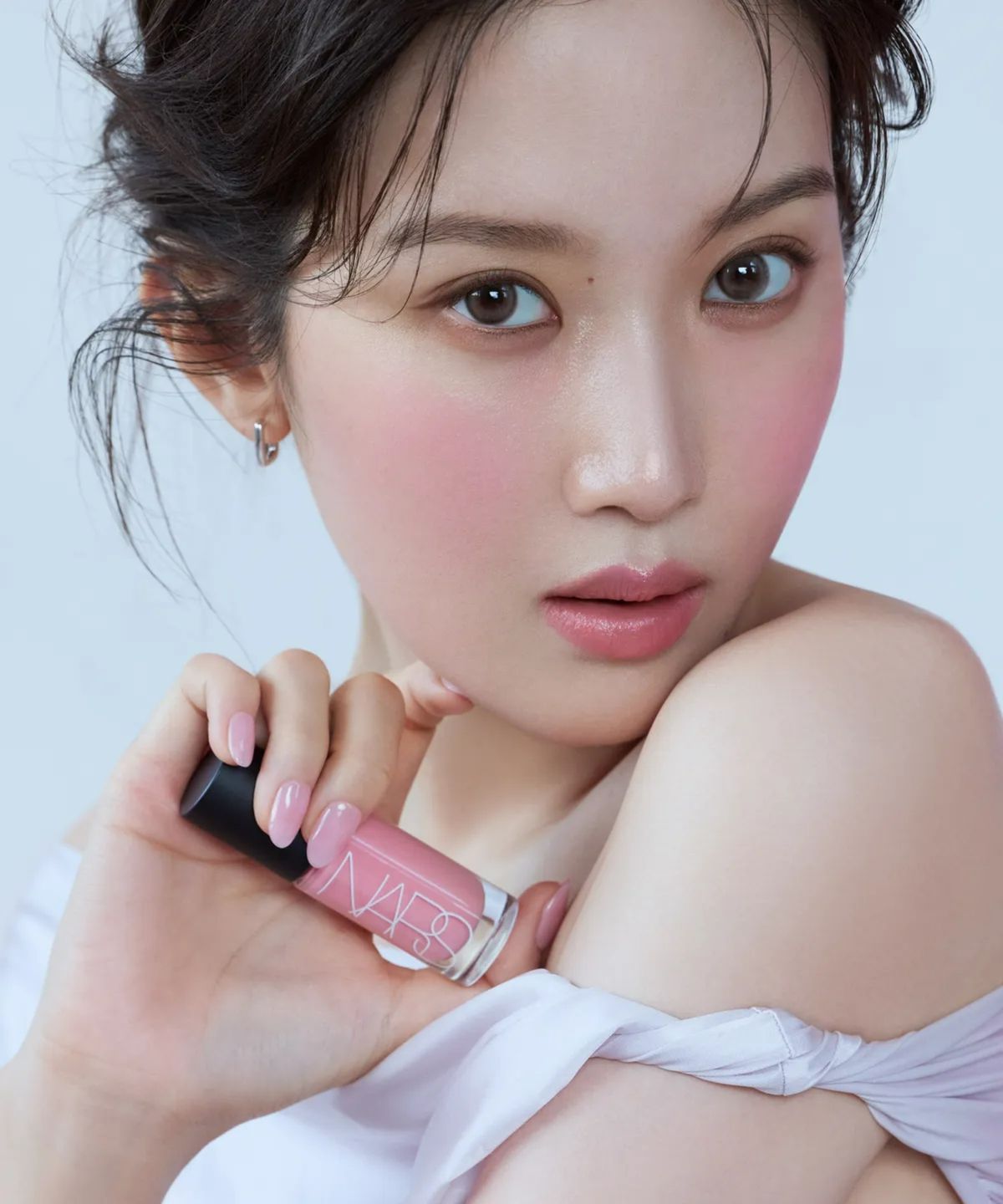 나스(NARS) 인세이셔블 리퀴드 블러쉬