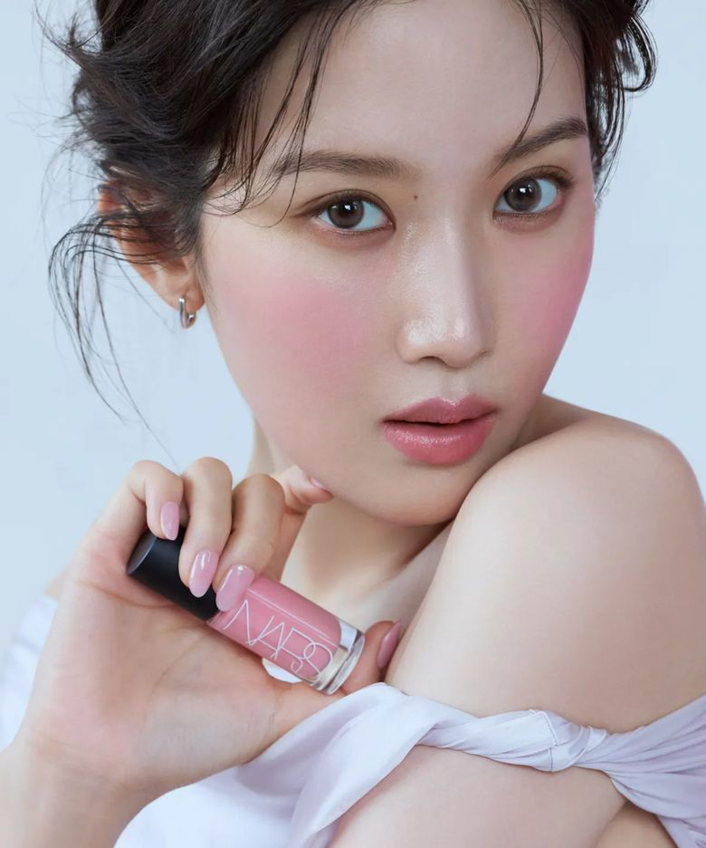 인세이셔블 리퀴드 블러쉬