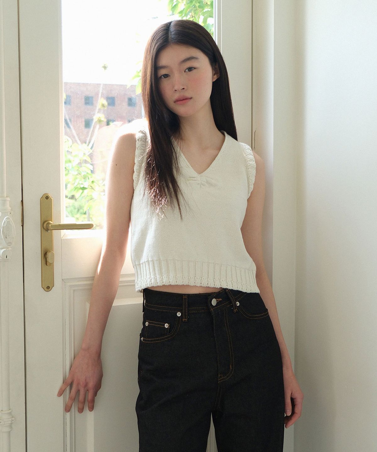 모의(MOUI) Scallop sleeveless knit vest (IVORY)