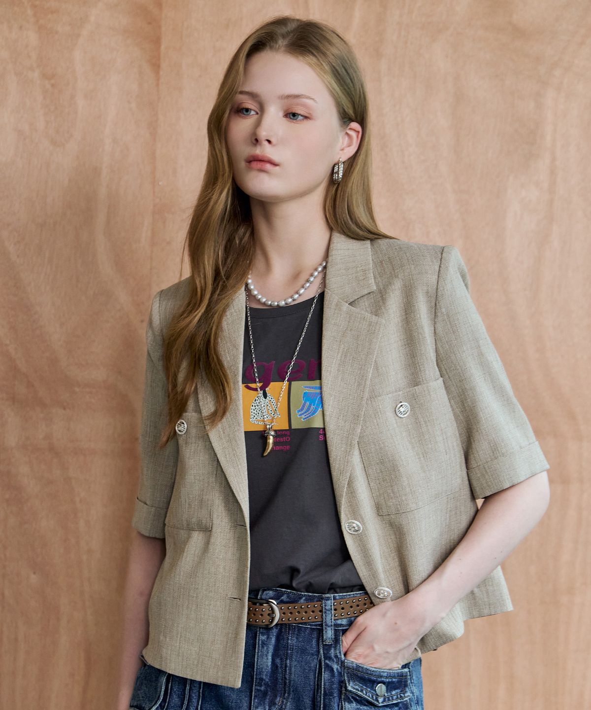 마쟈(MAXZA) 내추럴 텍스처 크롭 반팔 자켓