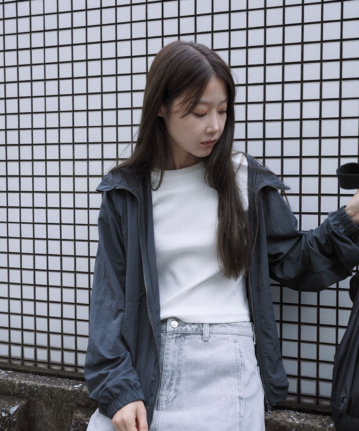 나우(nau) 윈드쉘 후드 자켓 Charcoal