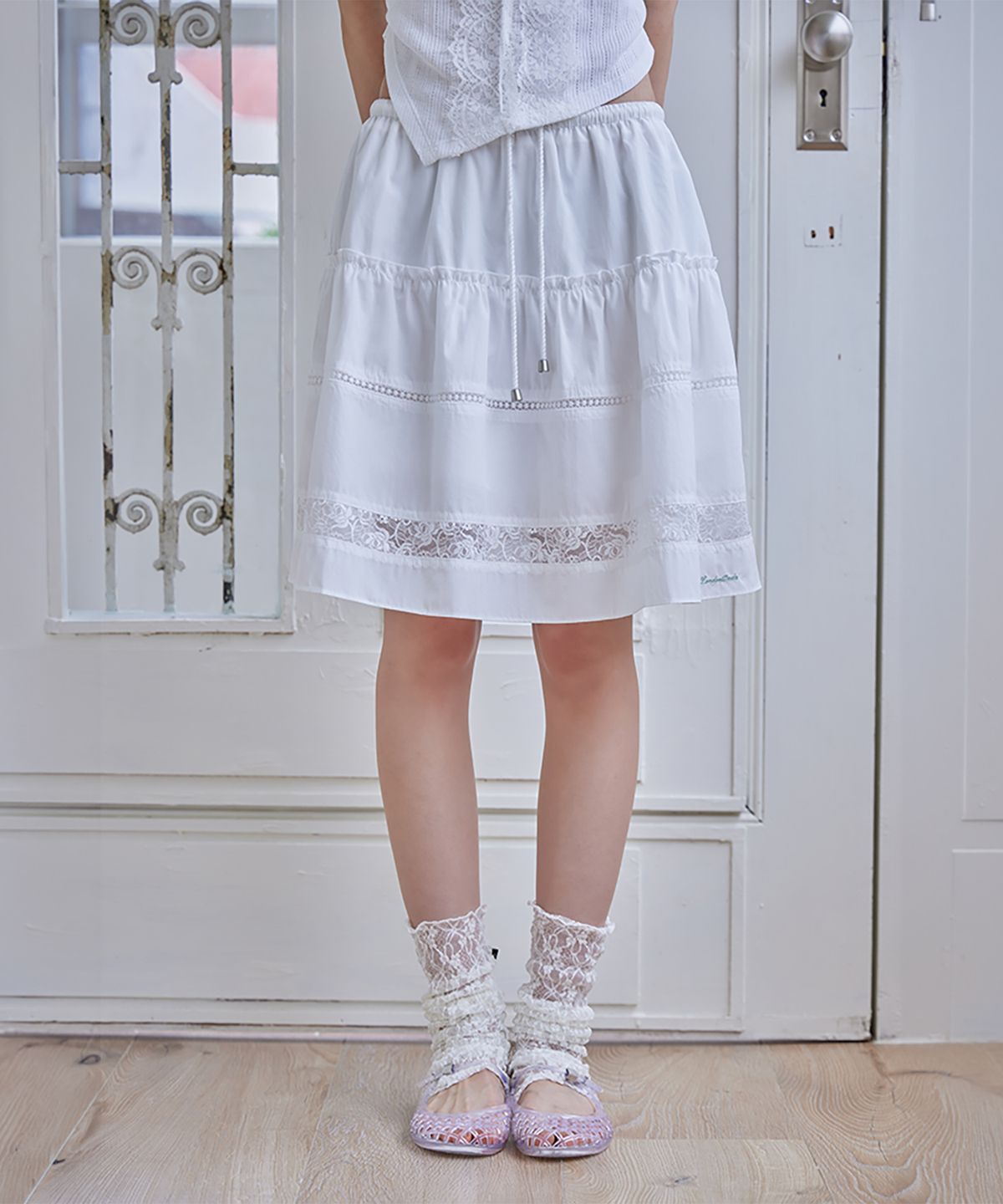 런던다다(LONDONDADA) Lace Flare Midi Skirt, WHITE