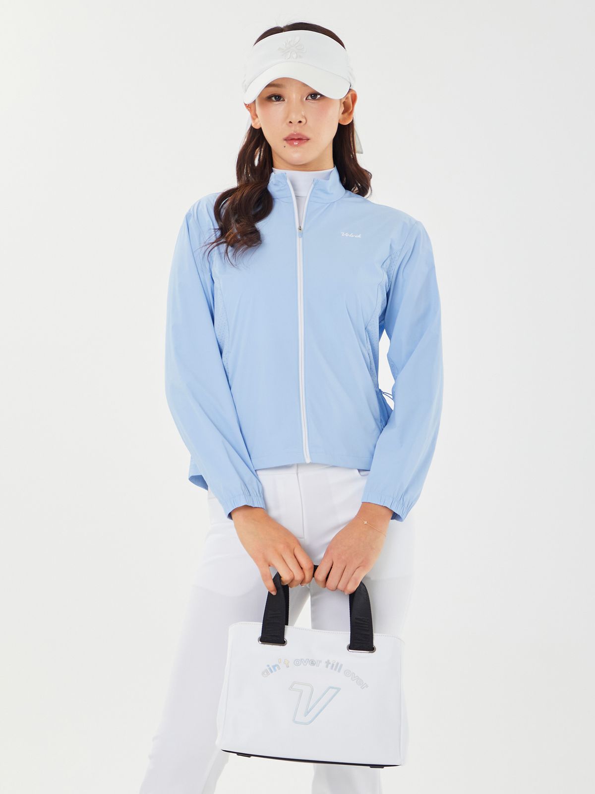 볼빅 골프웨어(VOLVIK GOLFWEAR) 여성 골프 에센셜 경량 펀칭바람막이 VLWBP391_LL