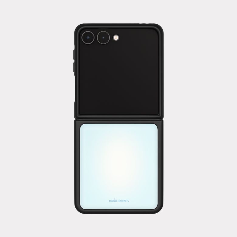 soft gradient 디자인 [폴더블 블랙 에폭시 범퍼케이스]