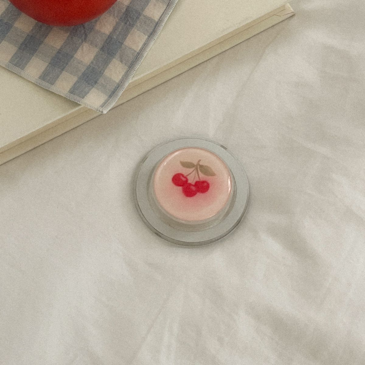 메이드모먼(MADEMOMENT) blur cherry 디자인 [맥세이프 에폭시톡]
