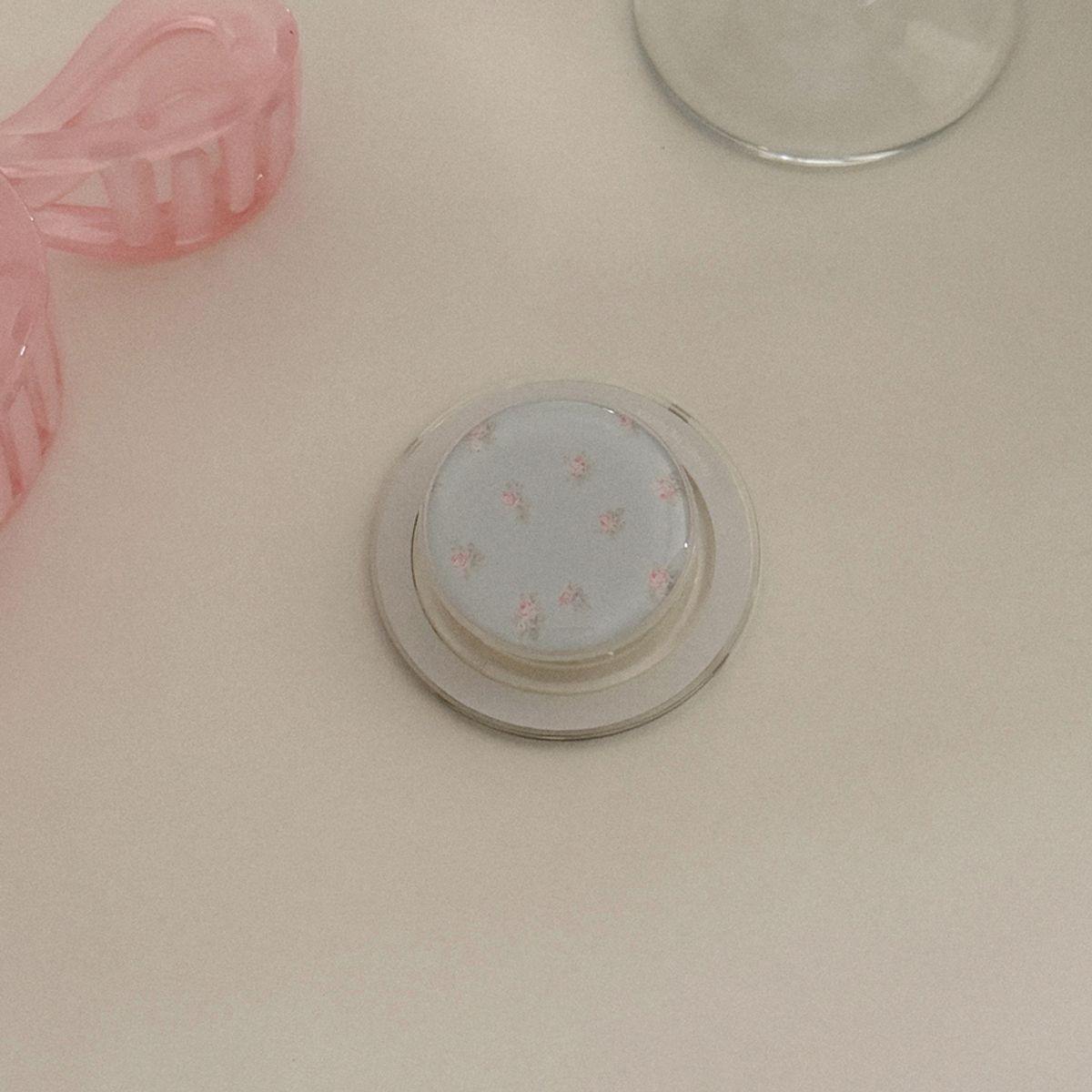메이드모먼(MADEMOMENT) tiny rose garden 디자인 [맥세이프 에폭시톡]
