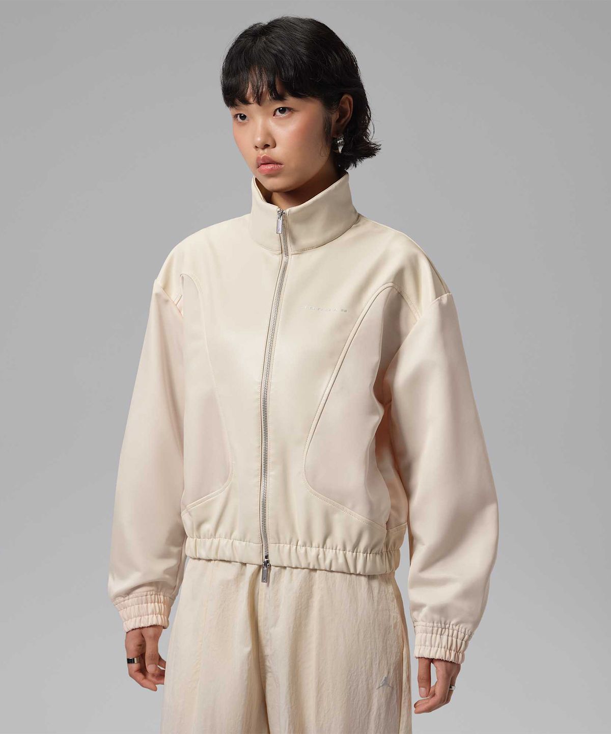 나이키(NIKE) 조던 플라이트 인조 가죽 재킷 W - 펄 화이트 / IM6813-272