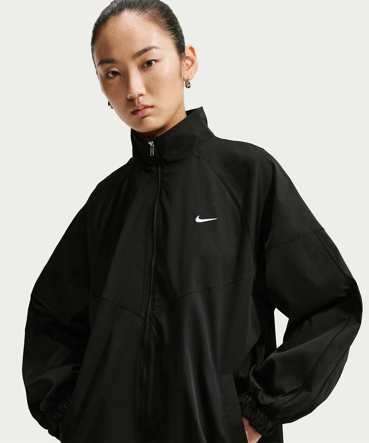 나이키(NIKE) 스포츠웨어 오버사이즈 트랙 재킷 W - 블랙:화이트 / IQ3165-010