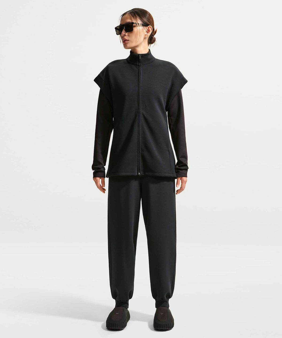 나이키(NIKE) 24.7 임파서블리소프트 드라이 핏 하이라이즈 조거 W - 블랙:다크 스모크 그레이 / IQ1034-010