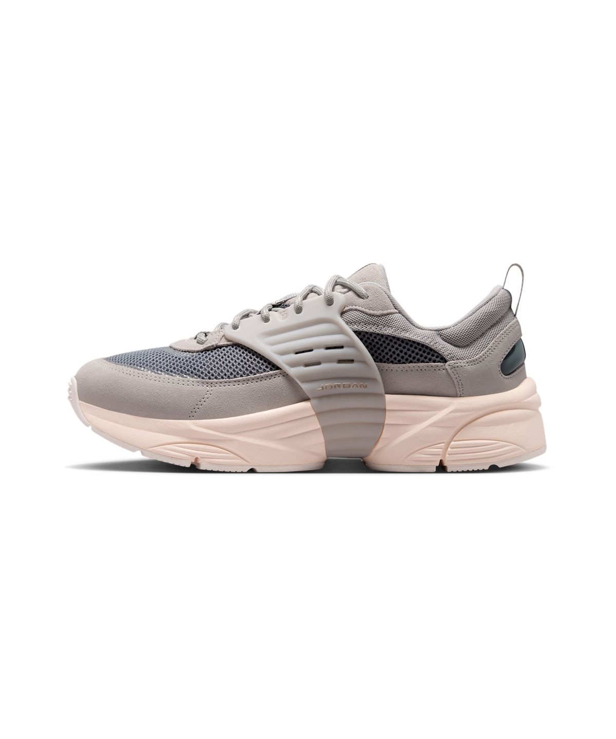 나이키(NIKE) 조던 트러너 O/S M - 라이트 아이언 오어:스모크 그레이:초크:레전드 미디엄 브라운 / IB3722-011