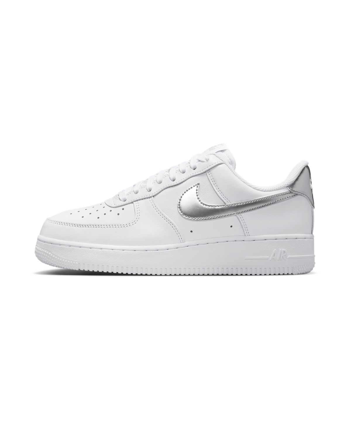 나이키(NIKE) 에어 포스 1 07 SE W - 화이트:메탈릭 실버 / IV5102-100