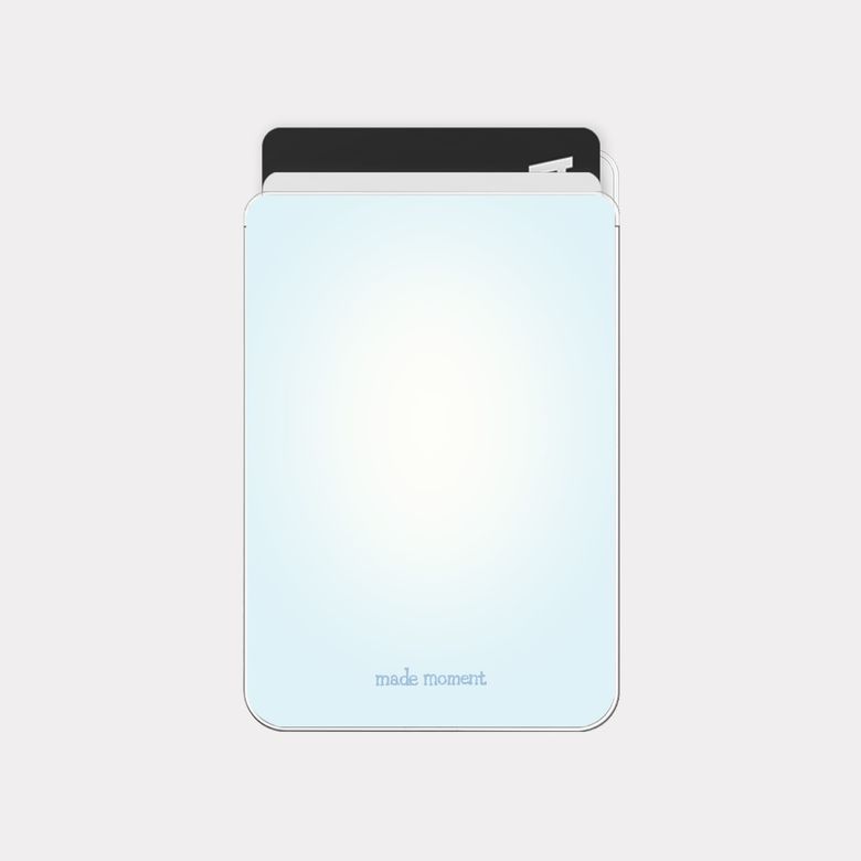 soft gradient 디자인 [맥세이프 투명 카드지갑]