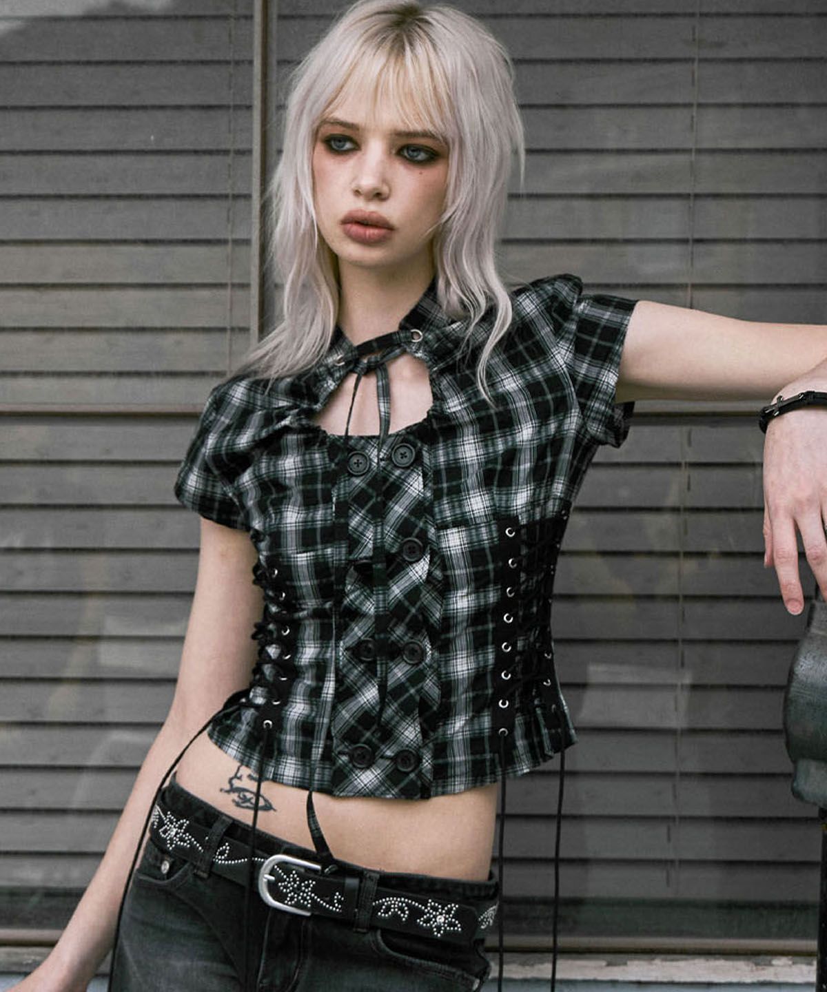 낫노잉(NOTKNOWING) Double Lace Up Blouse (CHECK)