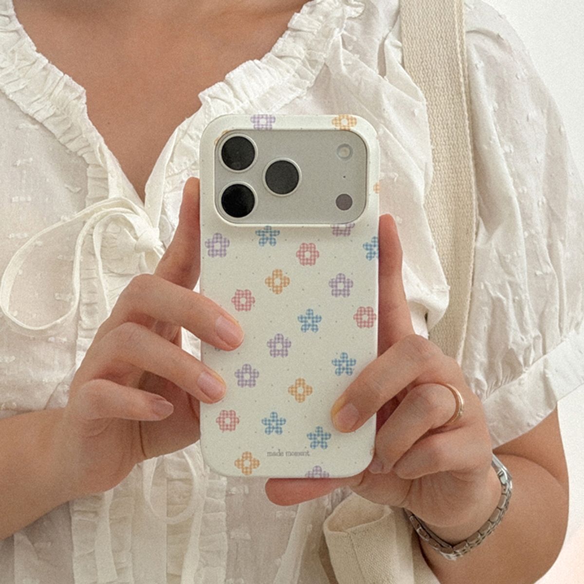 메이드모먼(MADEMOMENT) flower gingham 디자인 [카드수납 폰케이스]