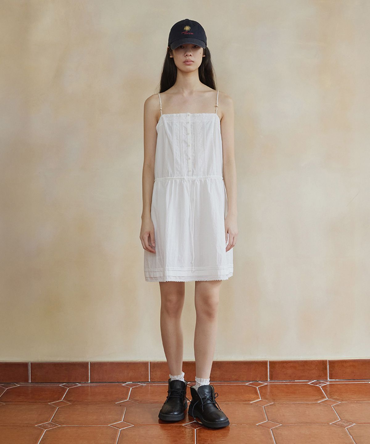 모노크롬(MONOCHROME) [online exclusive] freya one-piece (white)