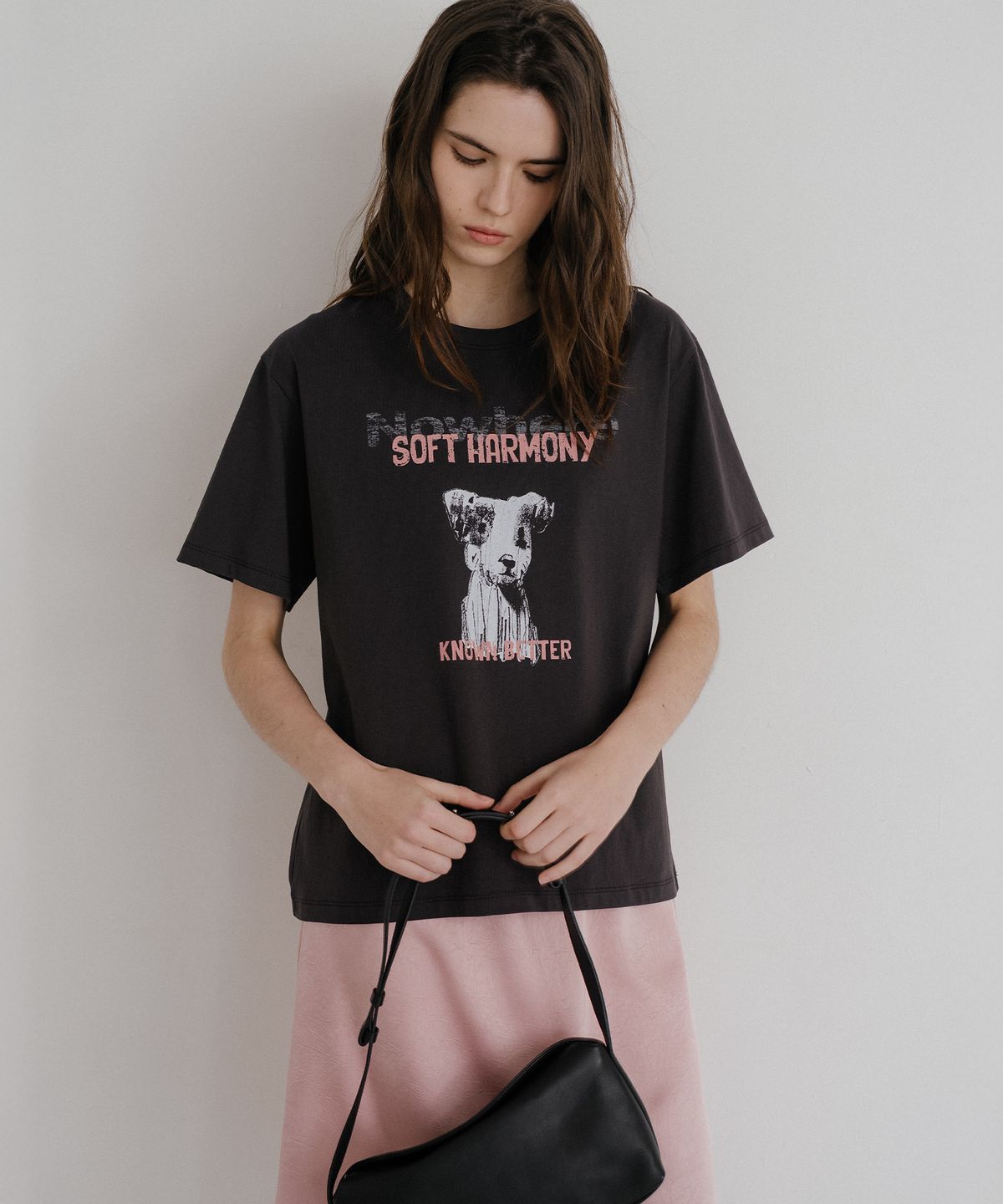 노운베러(KNOWNBETTER) Better puppy T-shirt [KNSS10TS25]_Charcoal