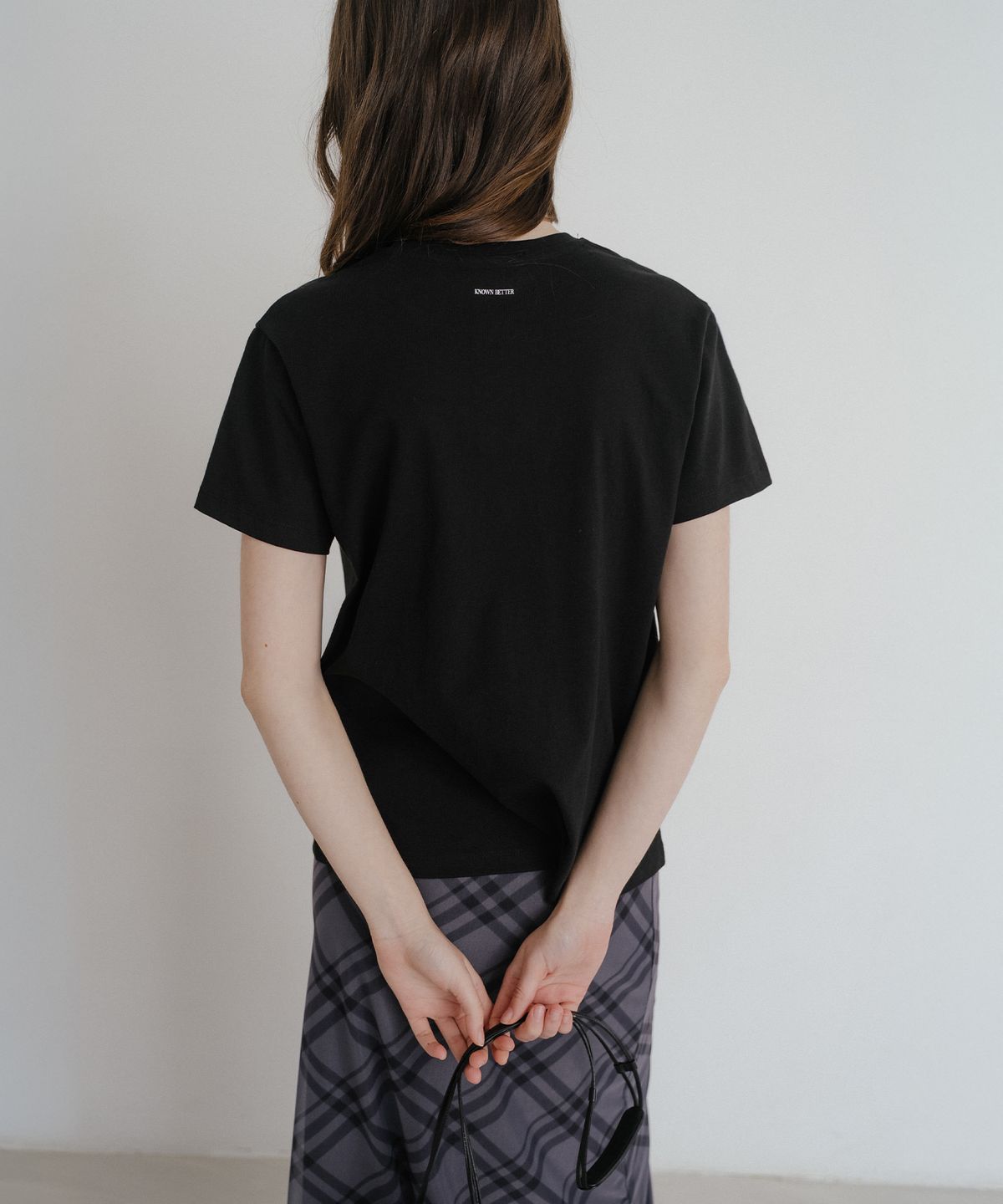 노운베러(KNOWNBETTER) Soft basic round T-shirt [KNSS10TS18]_Black