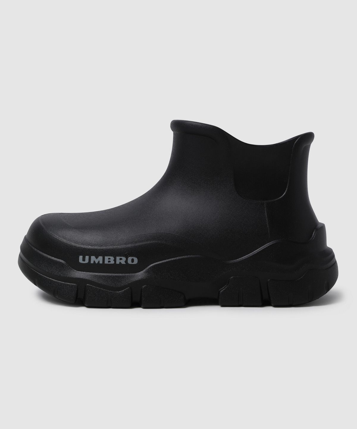 엄브로(UMBRO) TOPI BOOTS (토피 부츠) 블랙 UR223ETP61