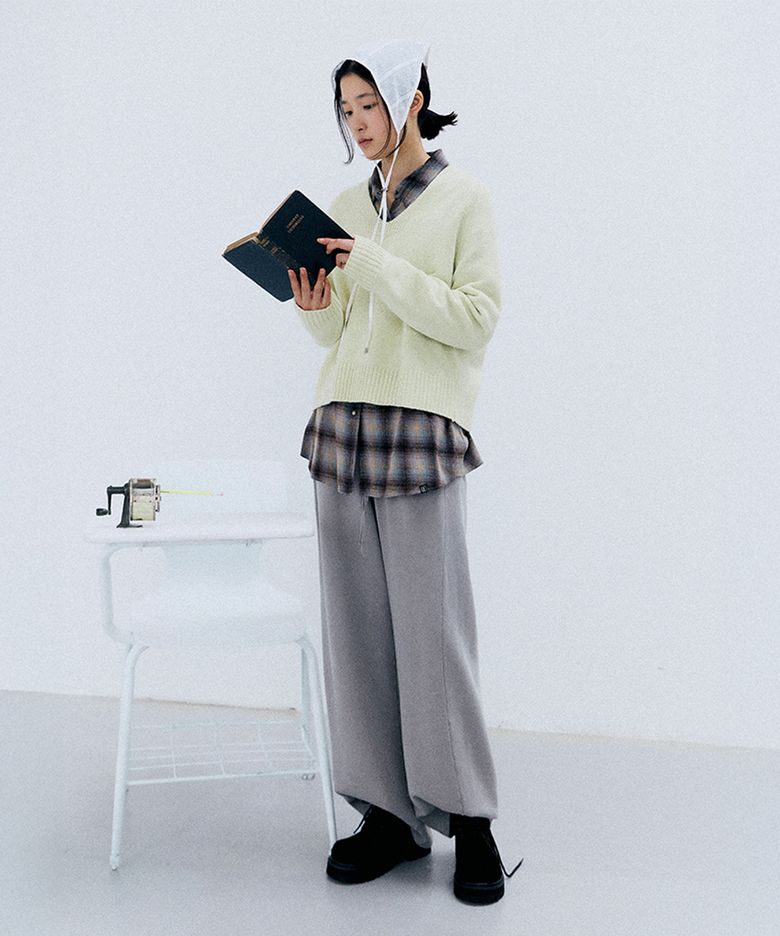 [online exclusive]kati v-neck pullover (butter)