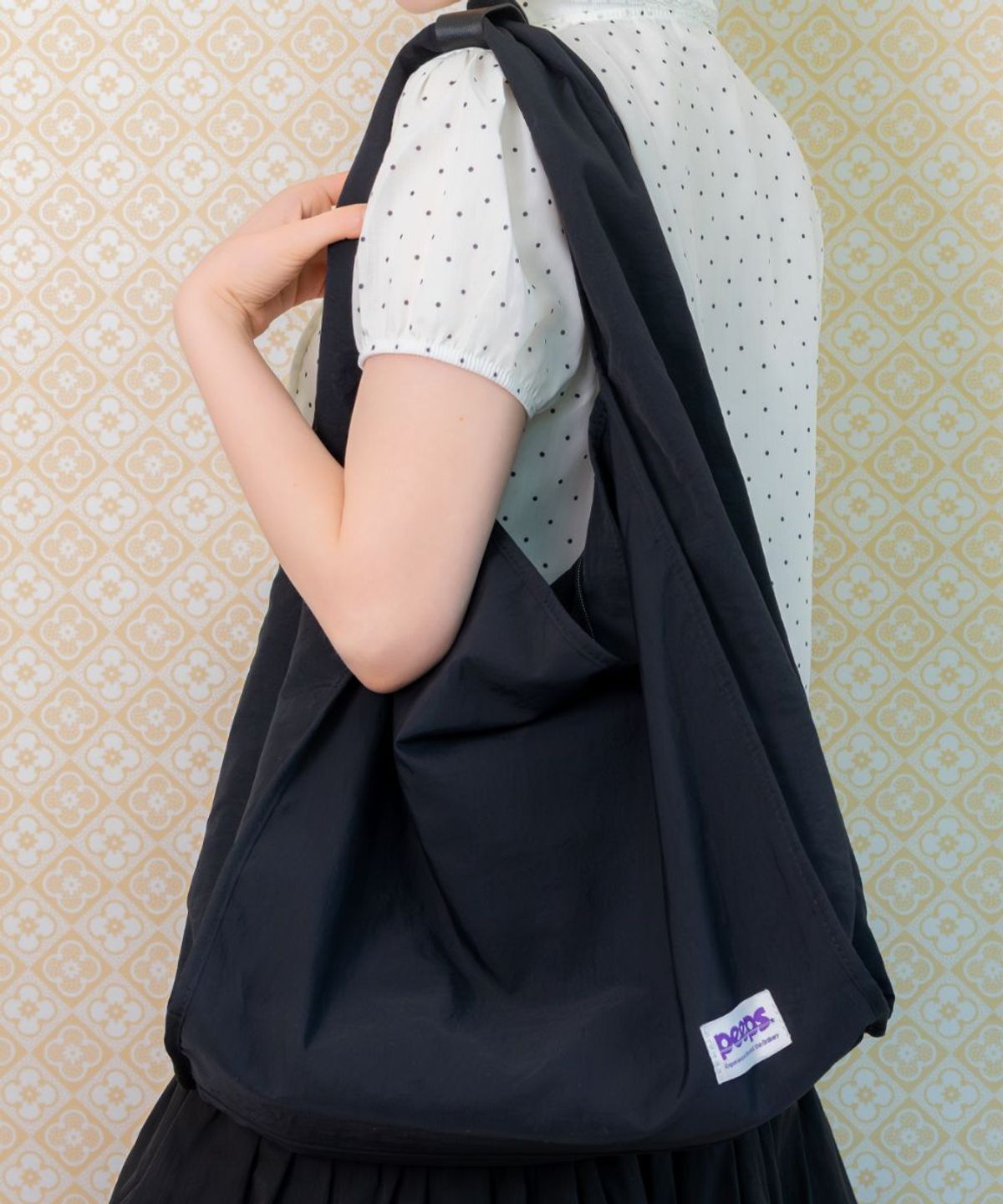 핍스(PEEPS) Flow Bag (BLACK) 나일론 숄더백