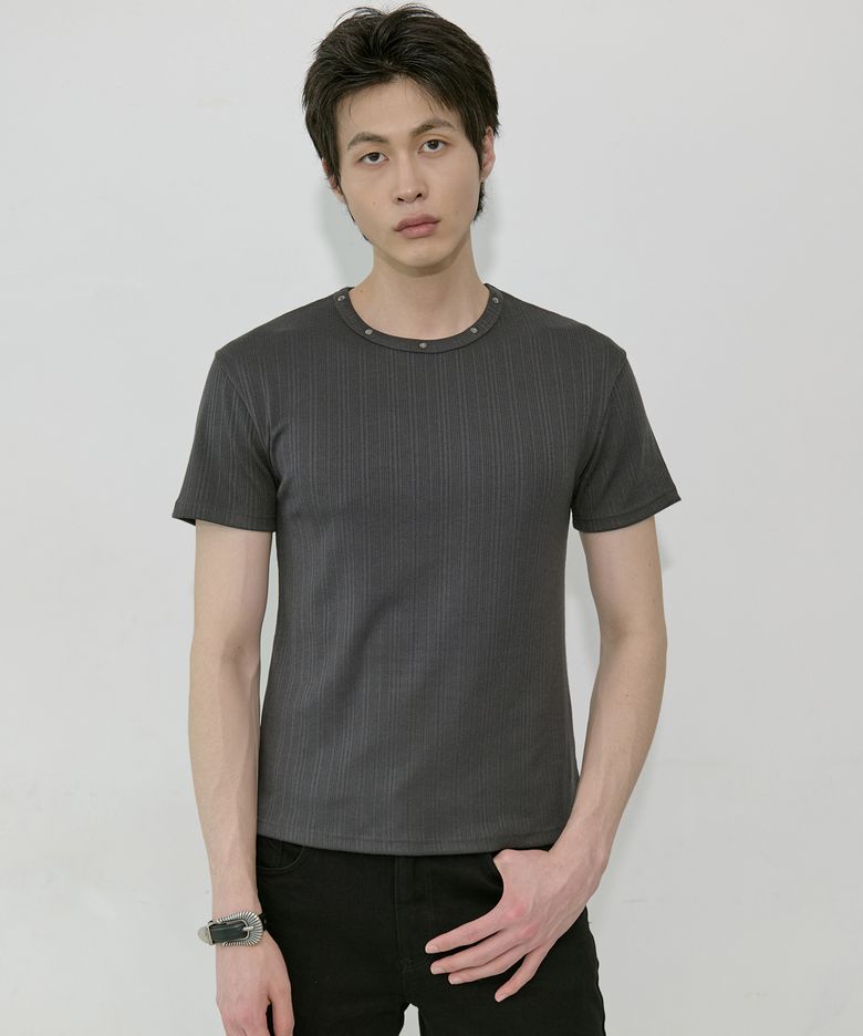 스터드 립 티 (차콜)