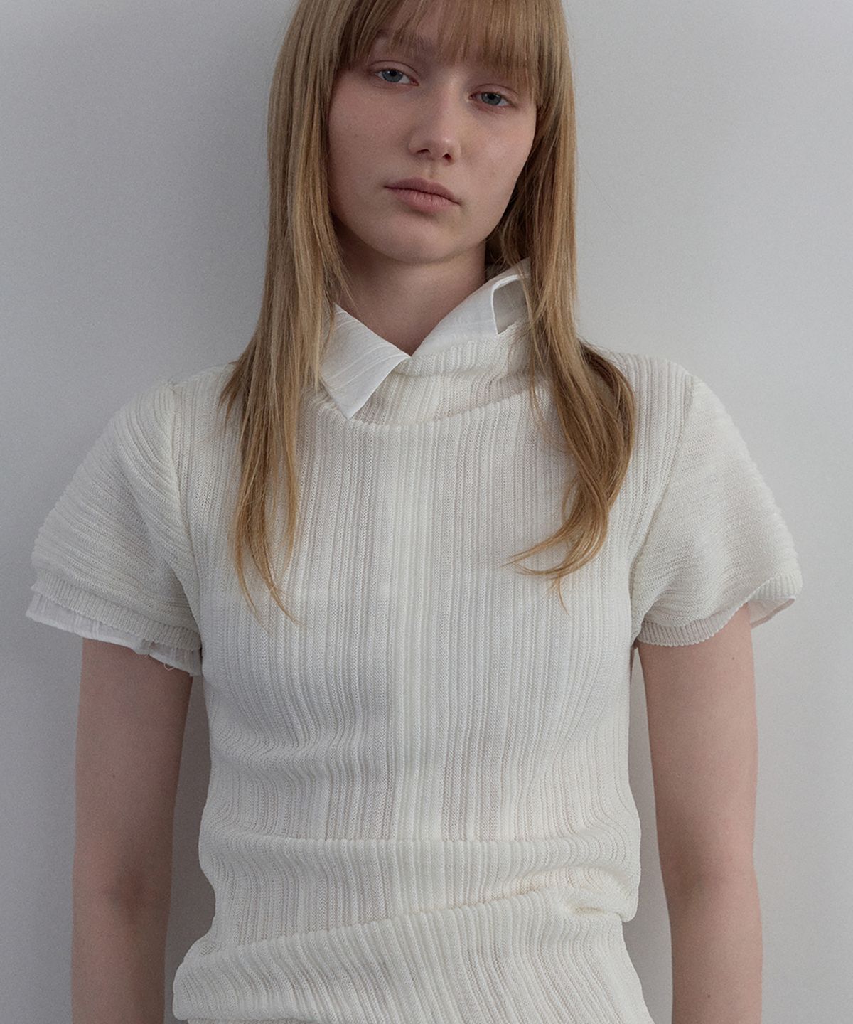 우네씬(UUNE SCENE) Pleated Half-Neck Knit_Ivory