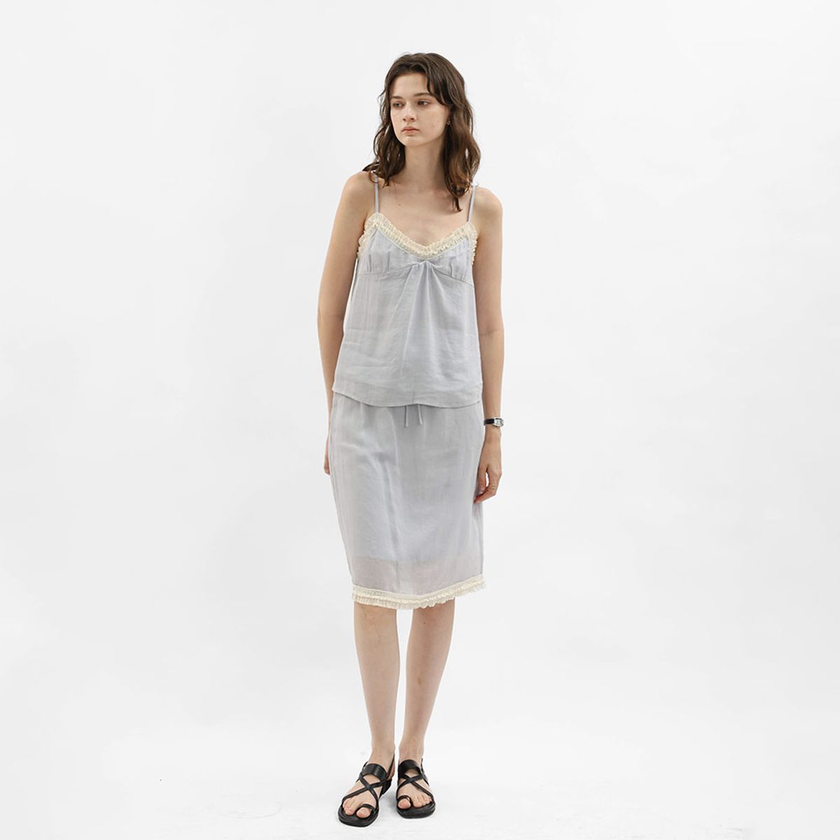 웬스데이딜라잇(WEDNESDAY DELIGHT) WD_Lace camisole top and layered skirt set_BLUE