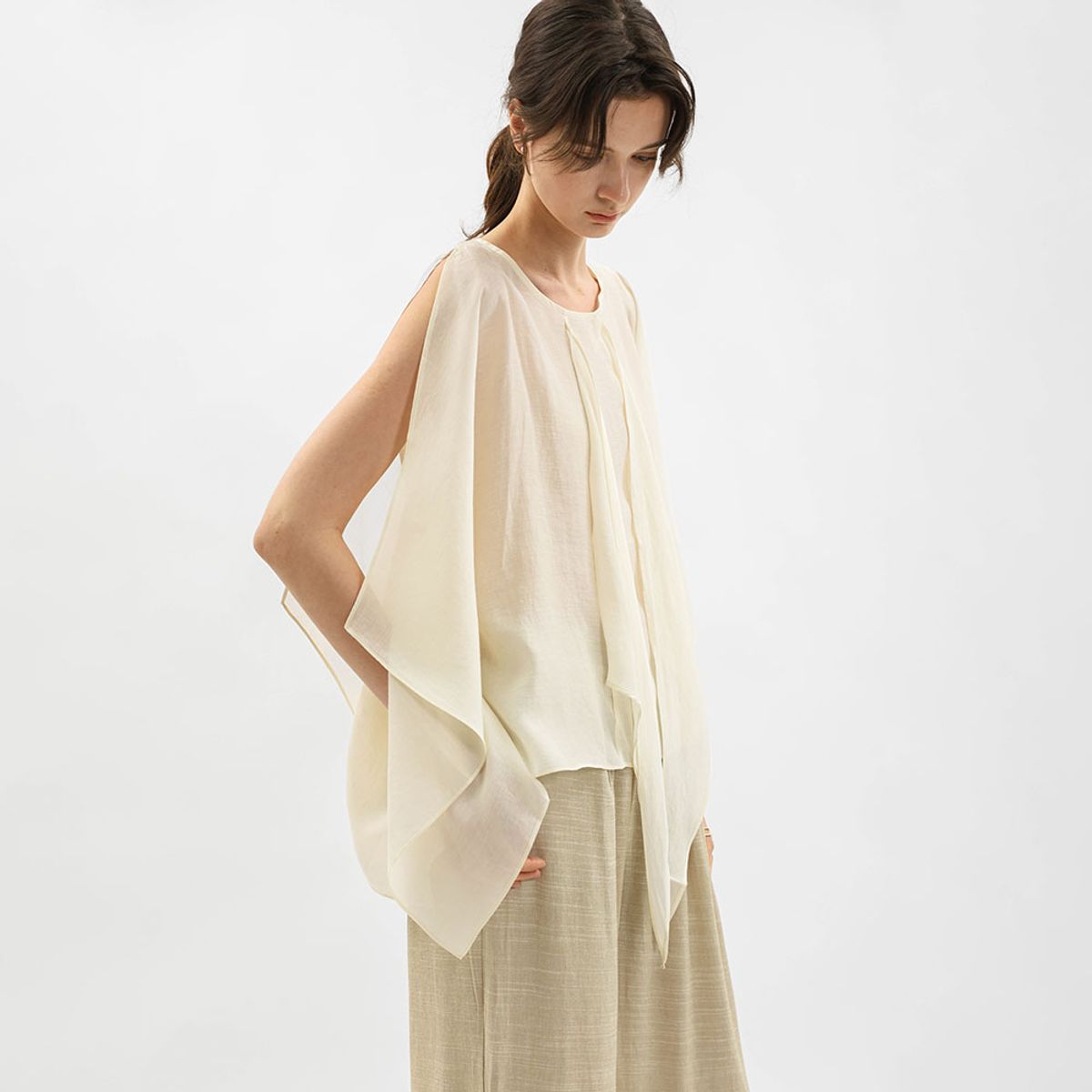 웬스데이딜라잇(WEDNESDAY DELIGHT) WD_Fluid layered sleeveless top_IVORY