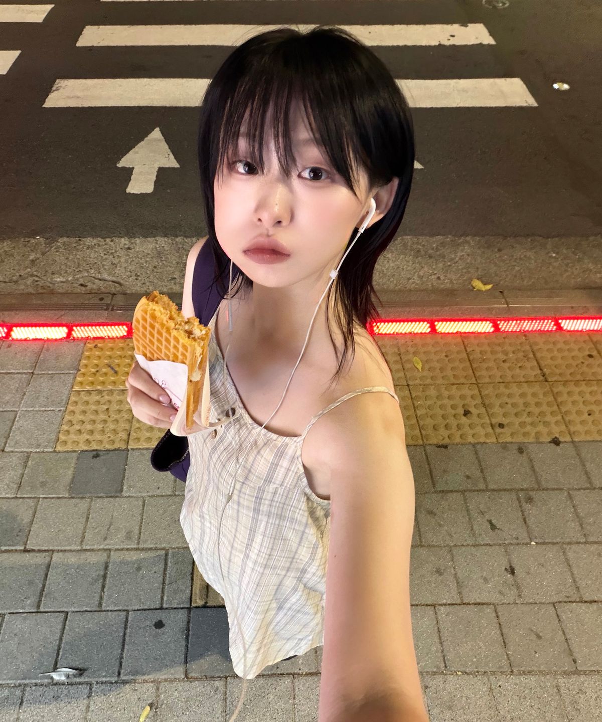 미헤브(MIHEV) [블루클로젯 X 미헤브] 체크 레이어드 슬리브리스 원피스 버터옐로우