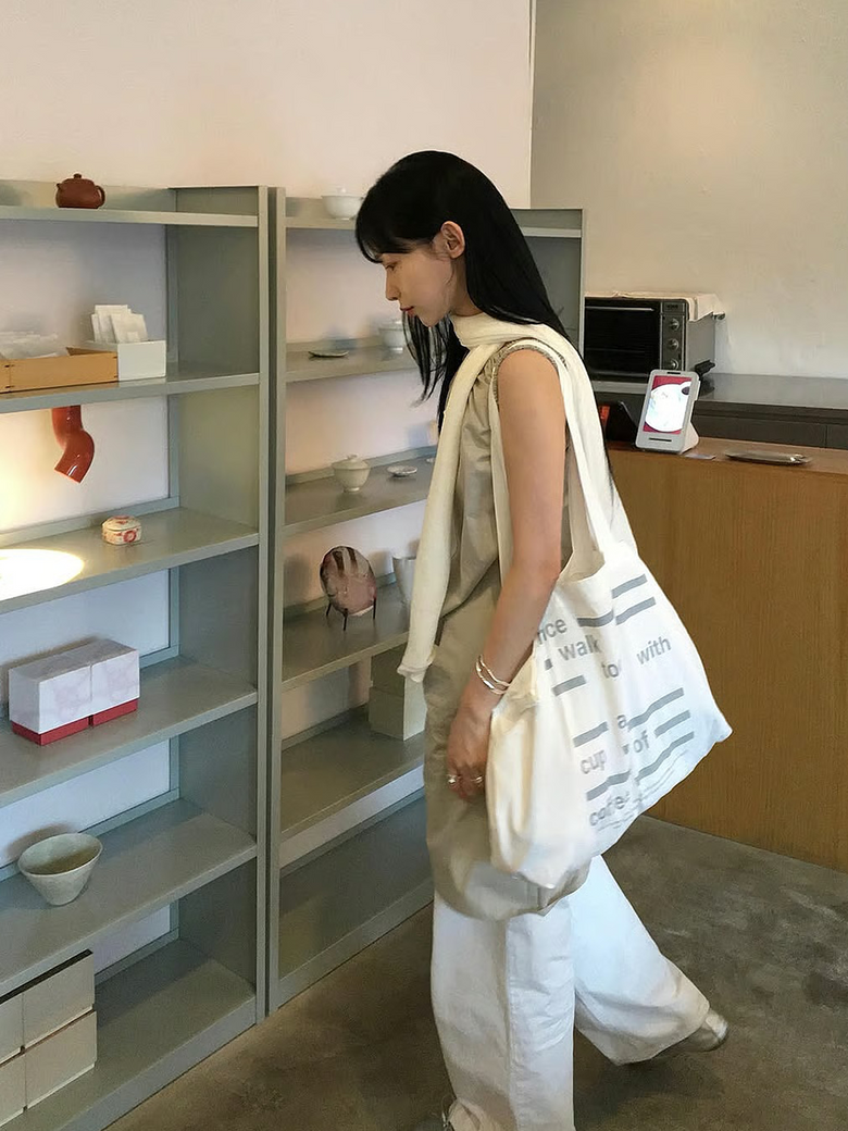 Nice Walk Today Eco Bag_White