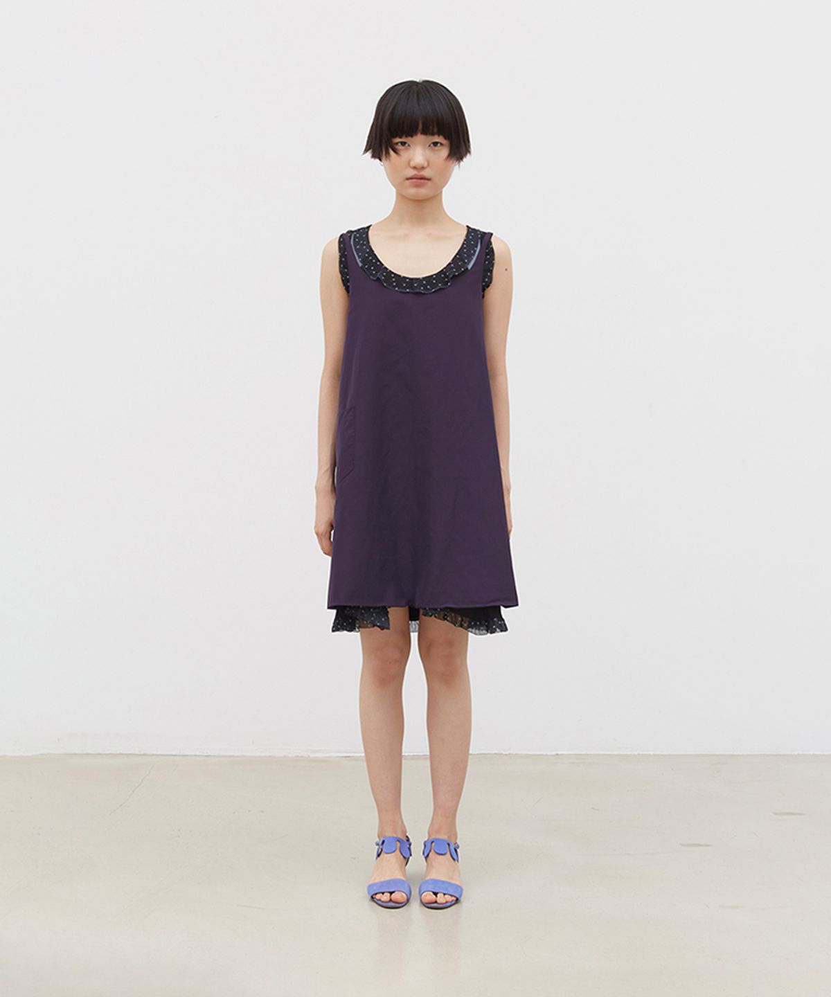 코스모스(COSMOSS) SHELTER MIDI DRESS (DEEP PURPLE)