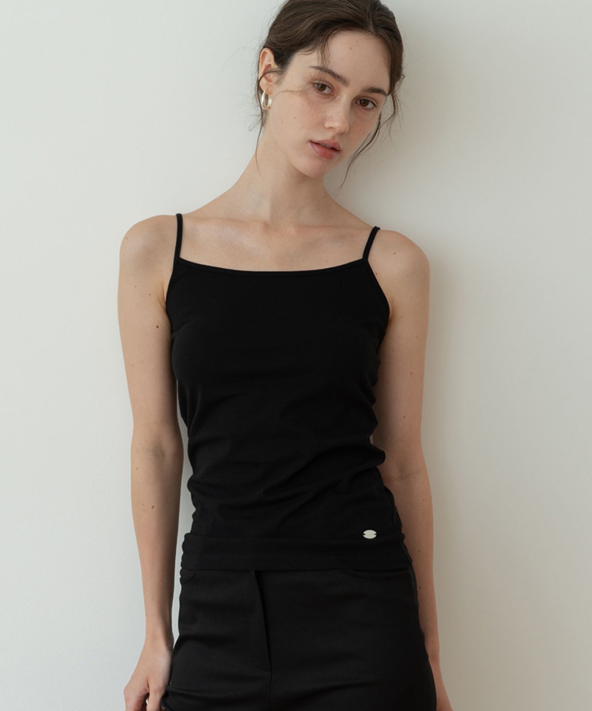 페르브(FERV) Cotton Square Neck Sleeveless - Black