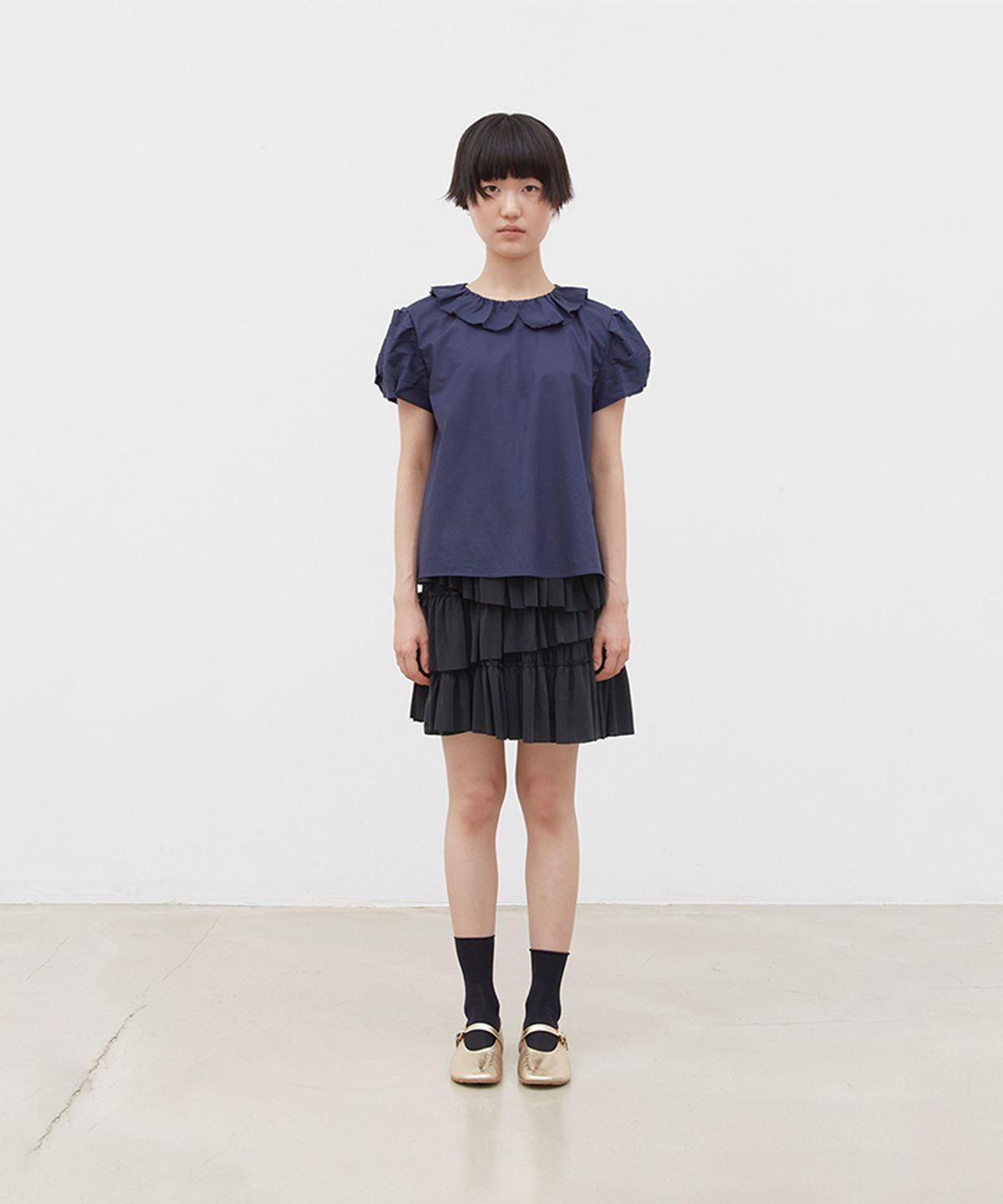 코스모스(COSMOSS) LAYERED FRILL SKIRT (BLACK)