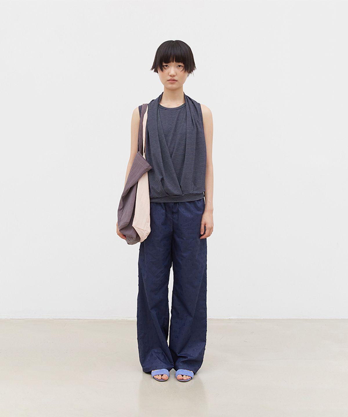 코스모스(COSMOSS) SOFT DOT PANTS (NAVY)
