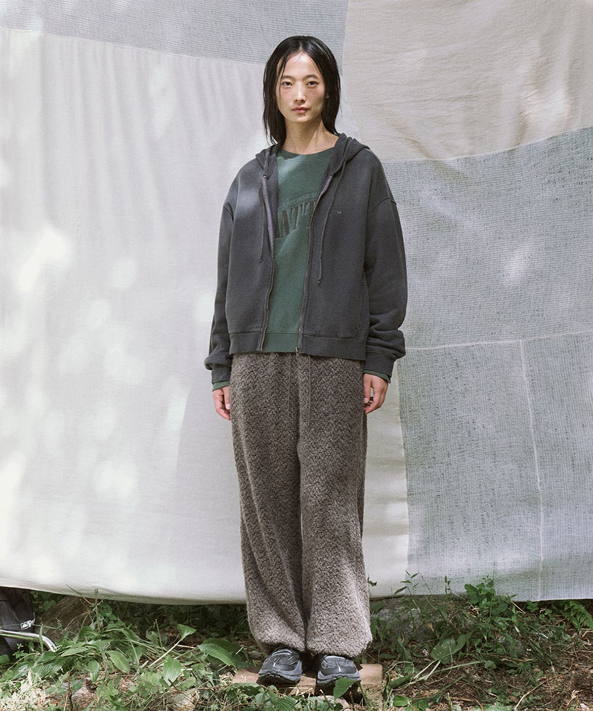 모노크롬(MONOCHROME) alle fleece hooded zip-up (charcoal)