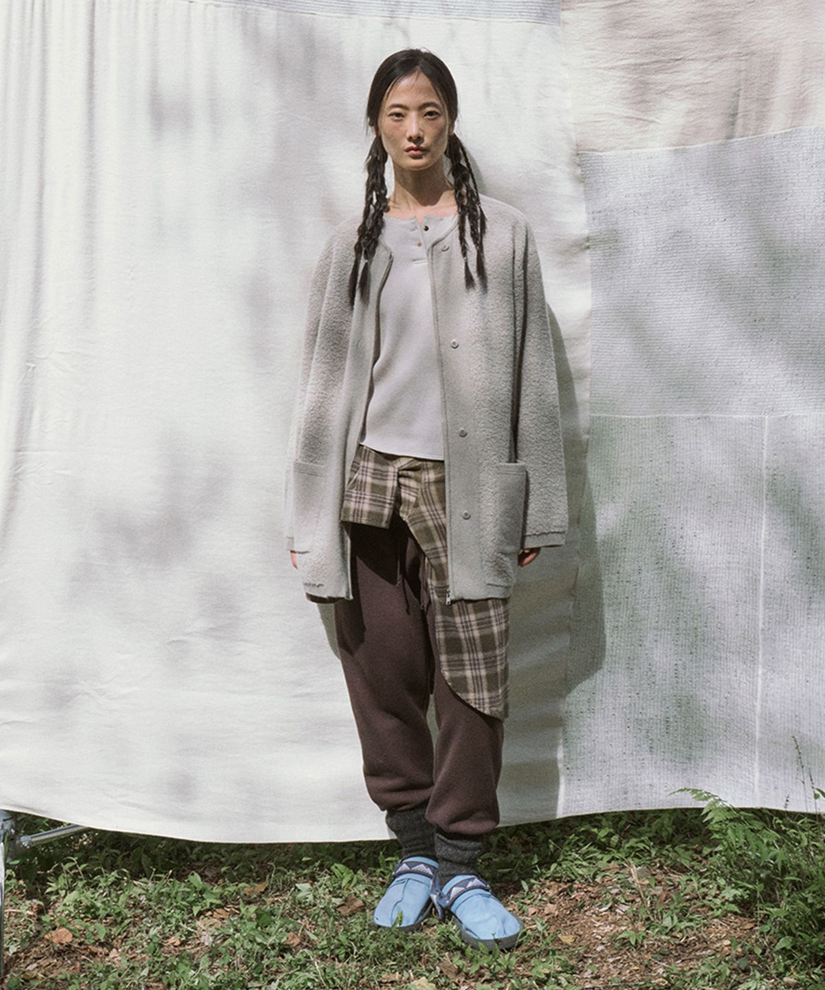 모노크롬(MONOCHROME) shotimee cardigan (light gray)