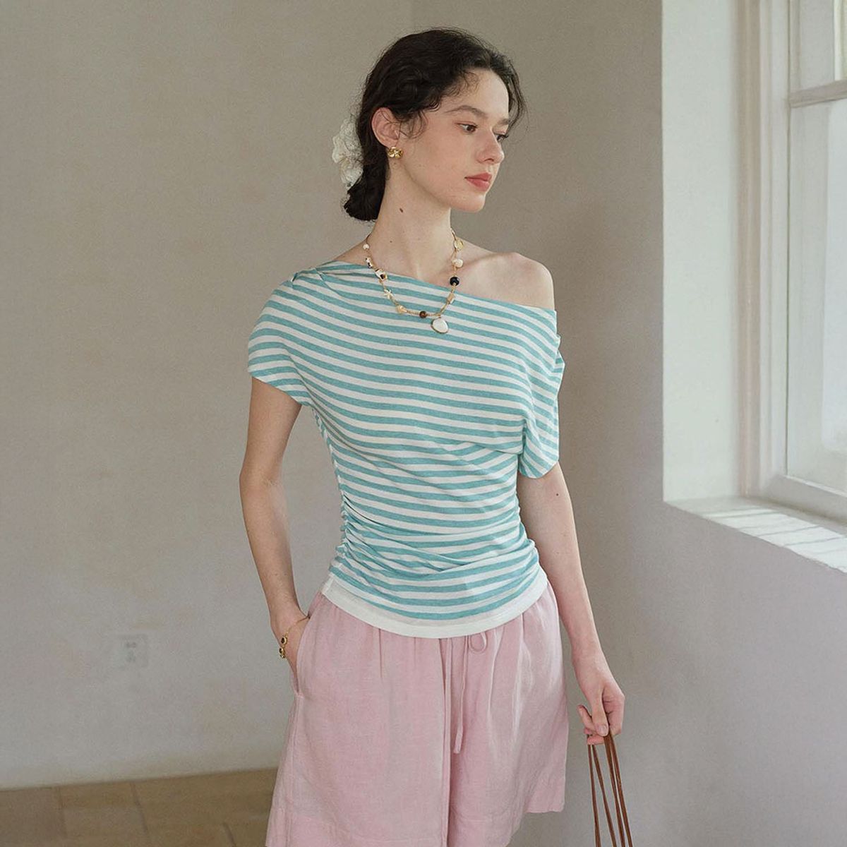 심플레트로(SIMPLE RETRO) SR_Wavy collar striped top_2color