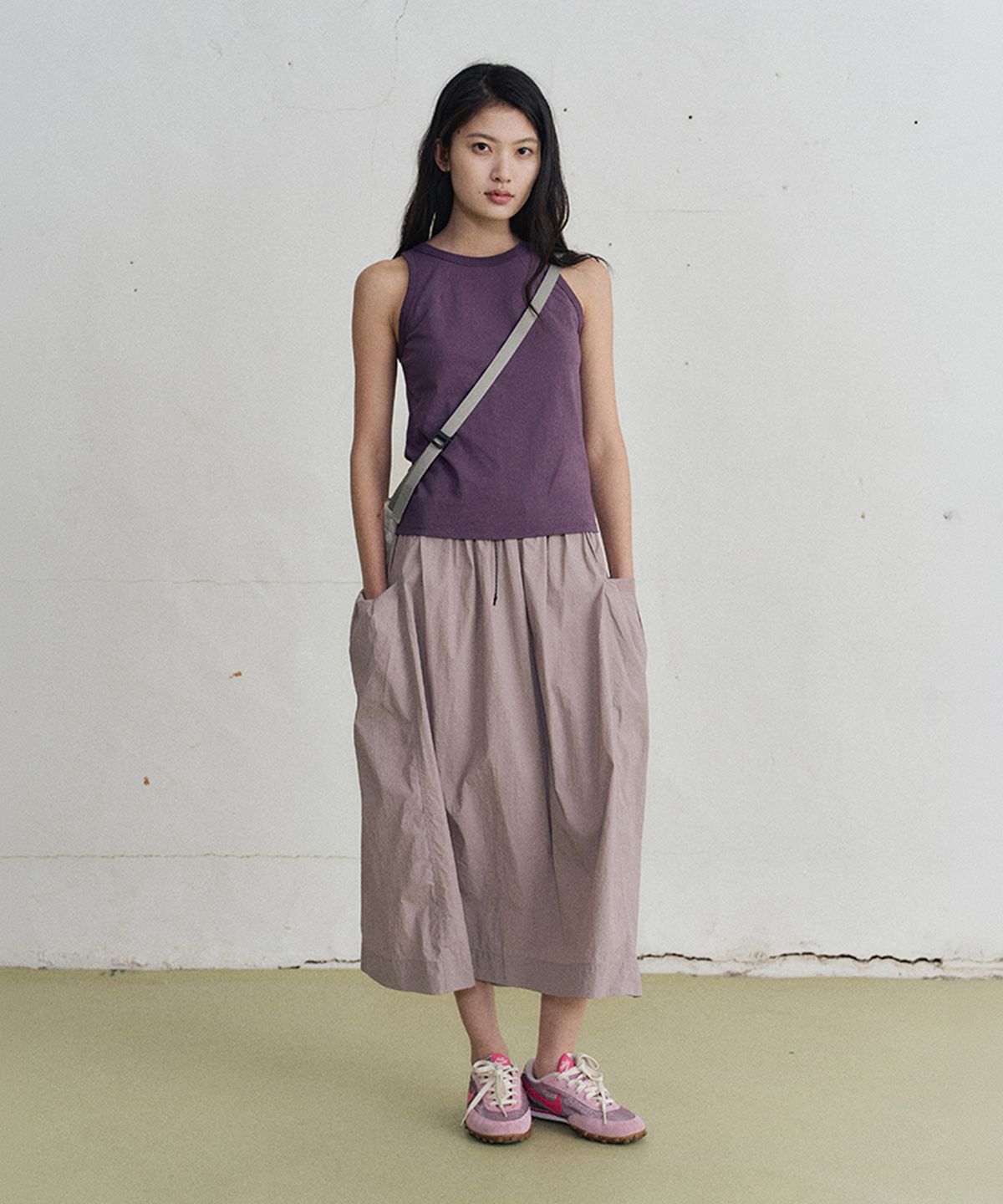 모노크롬(MONOCHROME) lude cotton sleeveless top (2color)