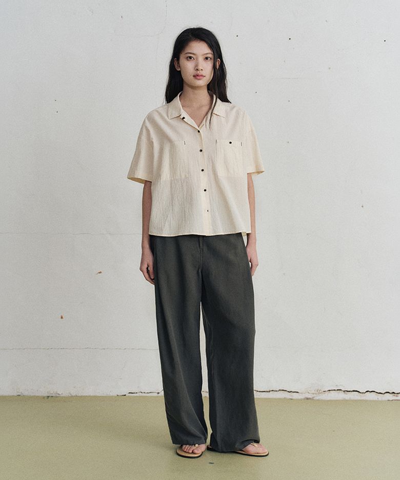 yona button half shirt (2color)