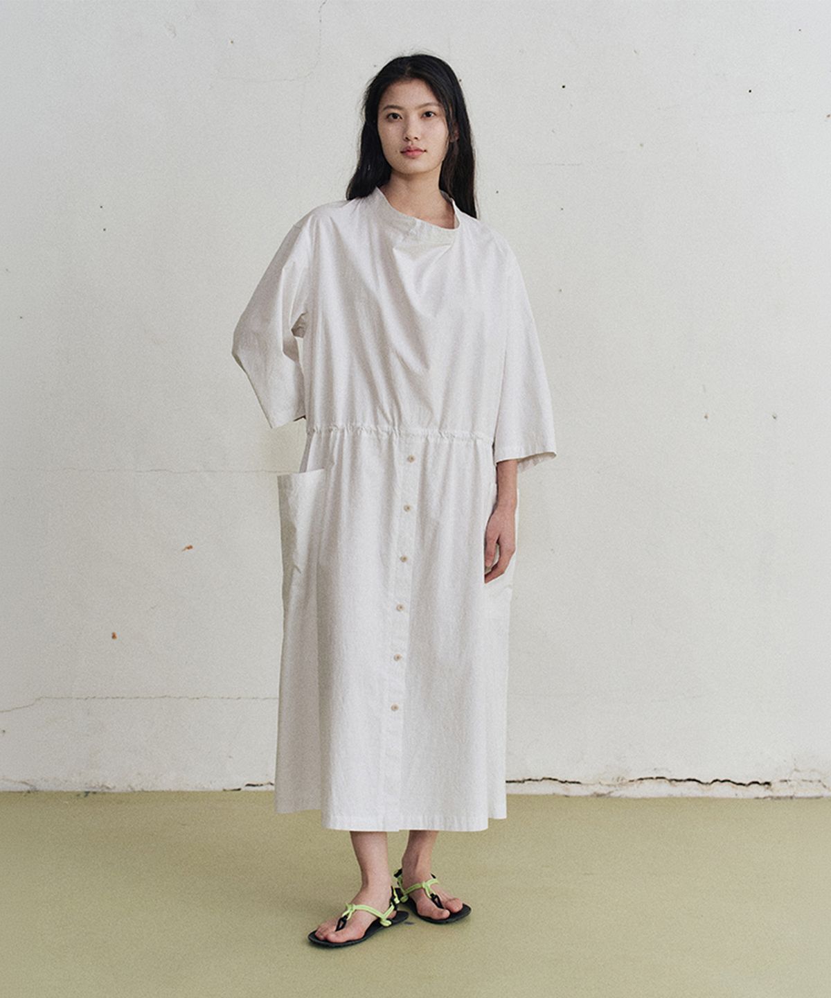 모노크롬(MONOCHROME) delice striped one-piece (ivory)