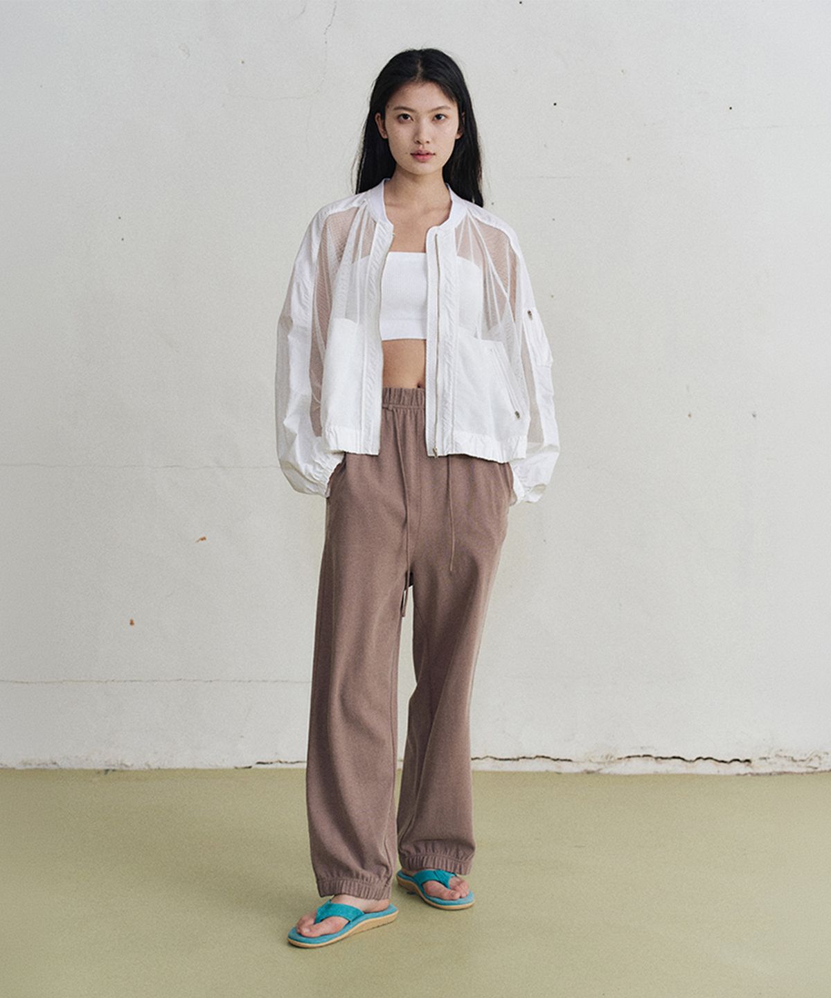 모노크롬(MONOCHROME) ria mesh jumper (white)
